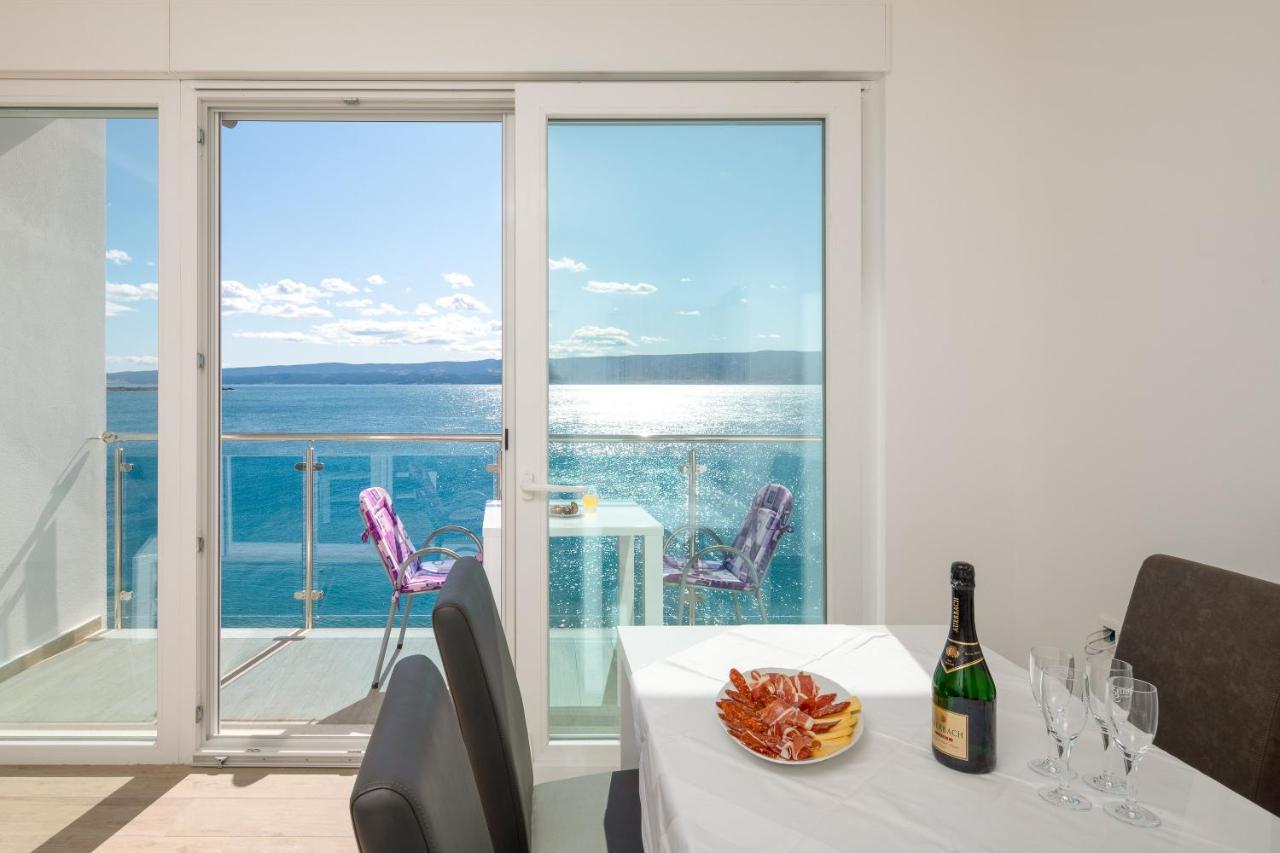 Апартаменты Absolute Beach Holidays Дуги-Рат Экстерьер фото