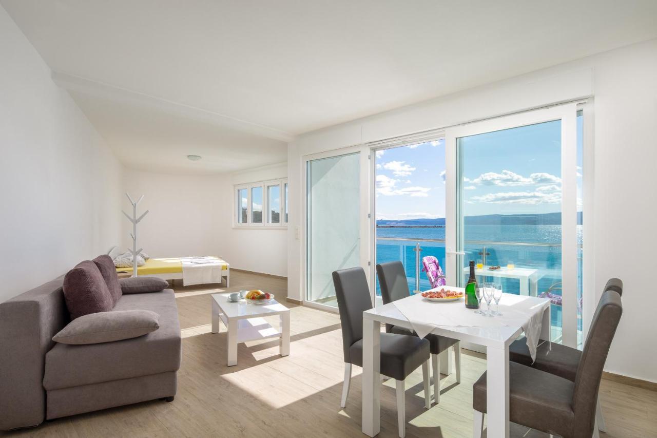 Апартаменты Absolute Beach Holidays Дуги-Рат Экстерьер фото