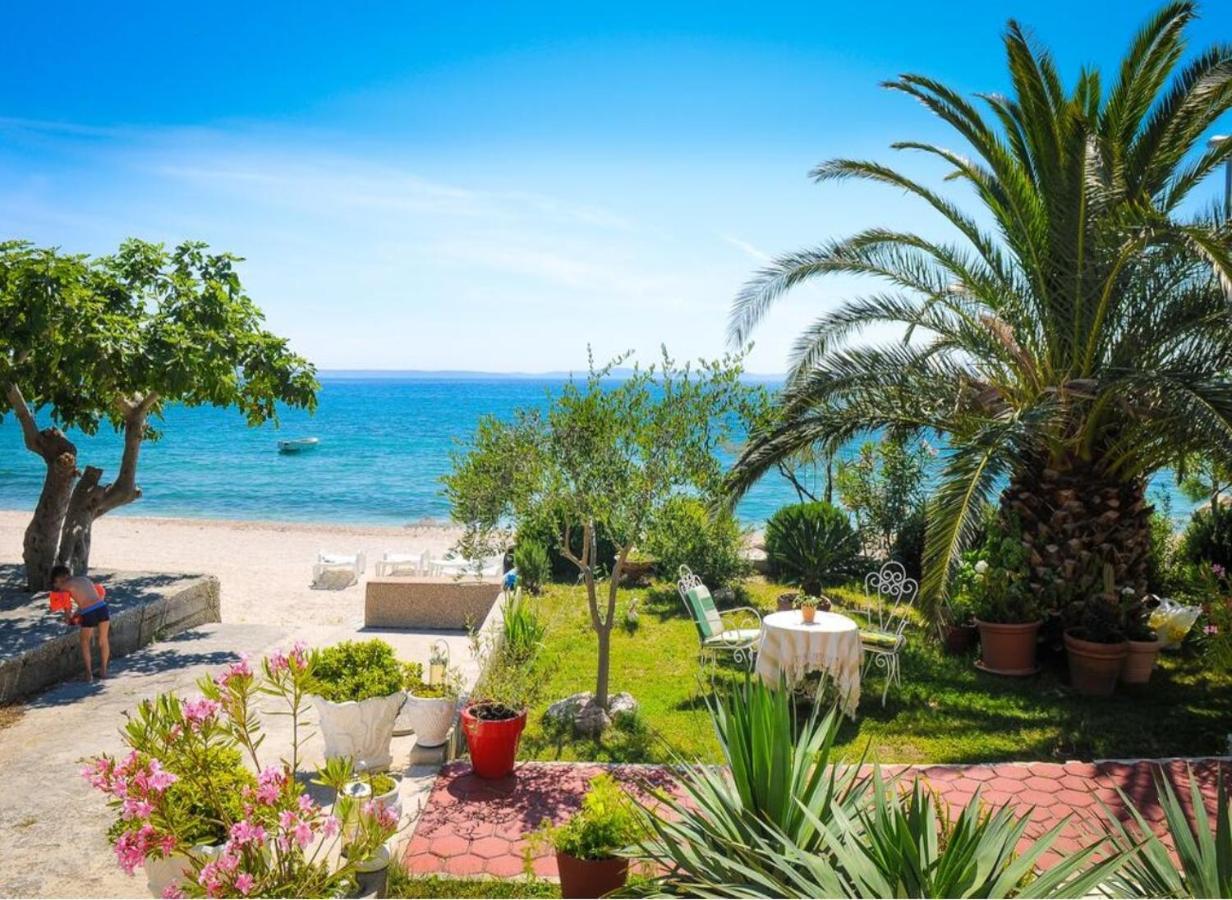 Апартаменты Absolute Beach Holidays Дуги-Рат Экстерьер фото