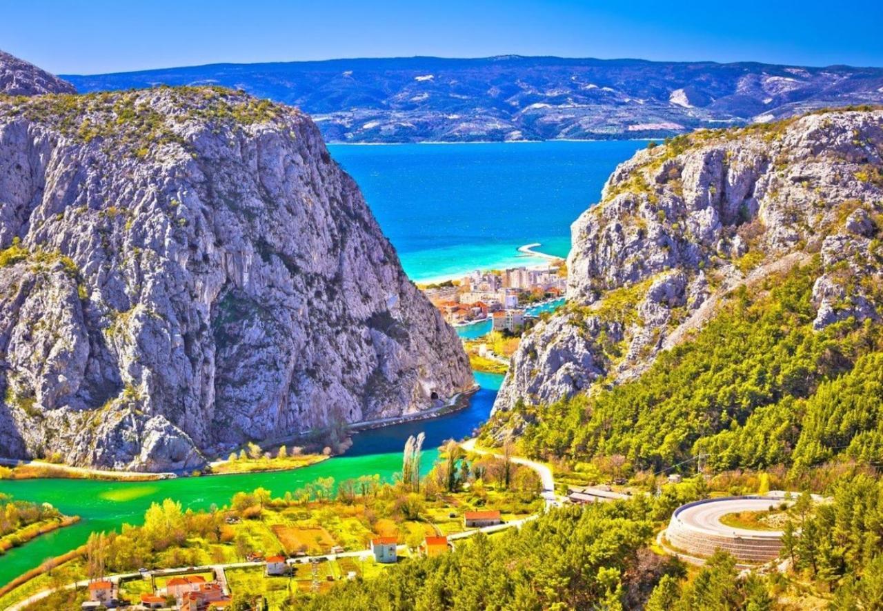 Апартаменты Absolute Beach Holidays Дуги-Рат Экстерьер фото