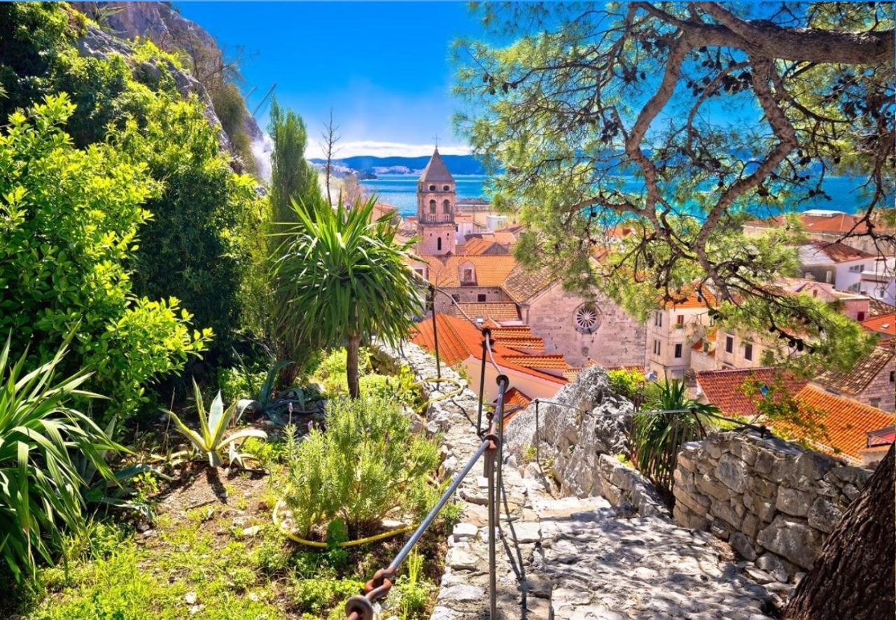 Апартаменты Absolute Beach Holidays Дуги-Рат Экстерьер фото